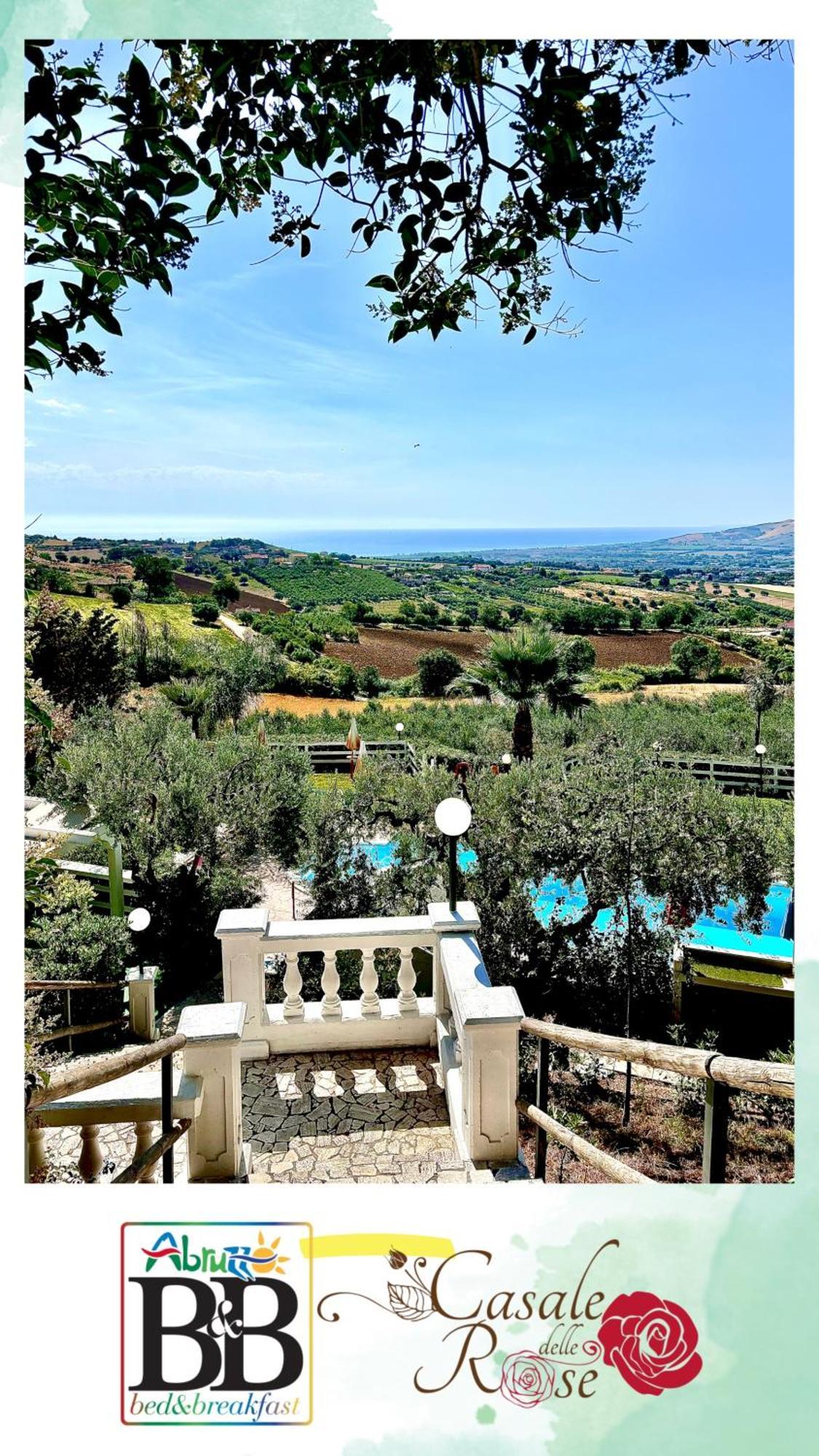 Casale Delle Rose B&B Fattoria Montepagano Exterior photo