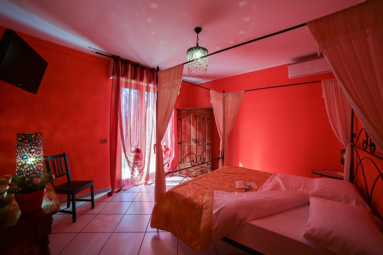Casale Delle Rose B&B Fattoria Montepagano Exterior photo